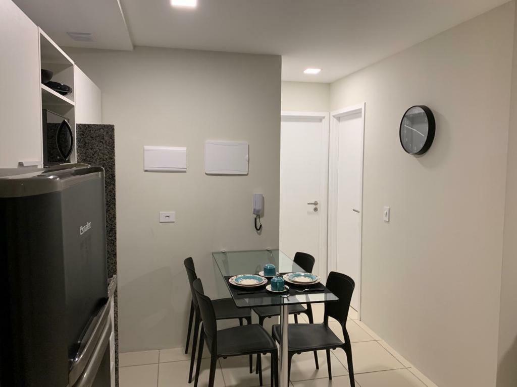 Flats Mobiliados Zona Norte, Casa Forte, Recife, Direto Com O Dono * Recife
